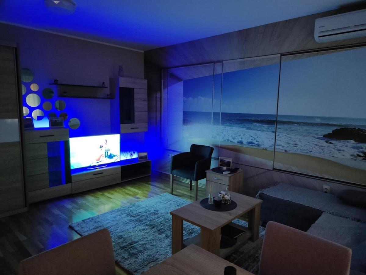 Apartman Espresso Sa Parkingom Sremska Mitrovica Ngoại thất bức ảnh